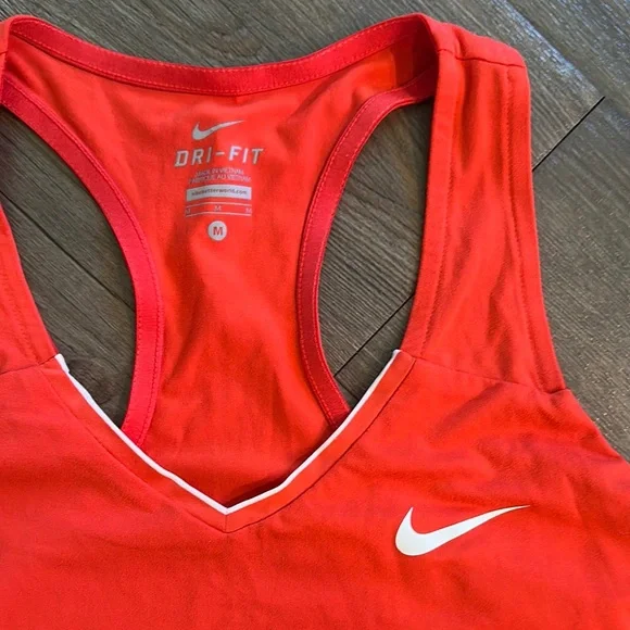 Nike Orange Fitted Sleeveless Tank Top - Picture 2 of 5